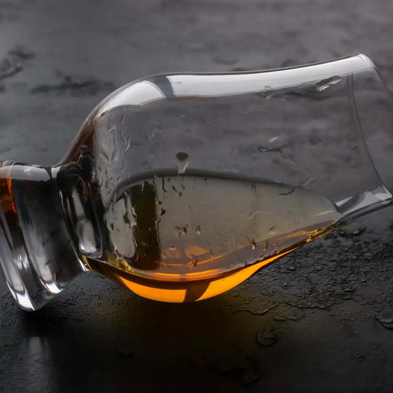 The Glass | The story behind the iconic Glencairn Glass